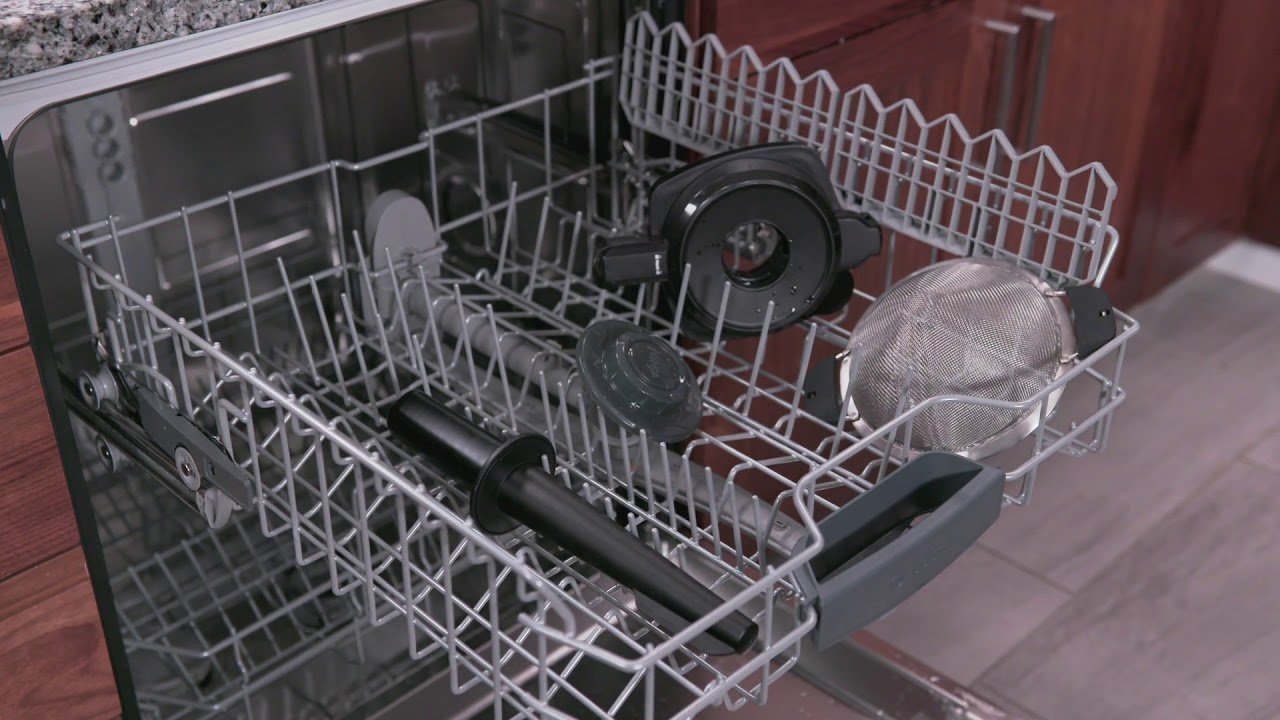 Can You Put Ninja Blender in Dishwasher: Expert Advice