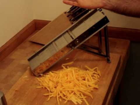 How to Use a Mandoline Slicer to Julienne Like a Pro