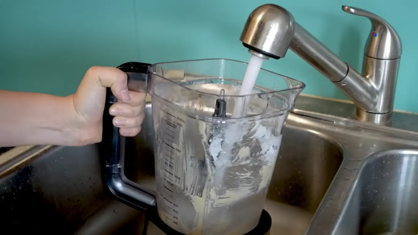how to clean ninja blender