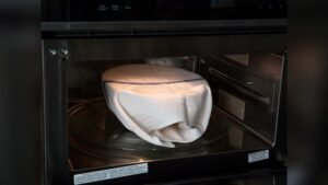 How to Cook Rice in Microwave Oven