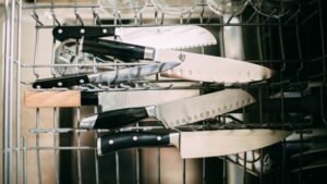 Can Kitchen Knives Go in the Dishwasher
