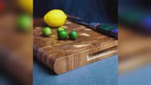 Do Stainless Steel Cutting Boards Dull Knives