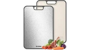 The image shows various types of cutting boards, ideal for slicing meat.