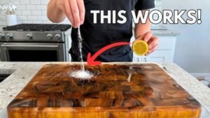 How to Clean Wooden Cutting Board
