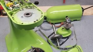 How to Fix Stand Mixer Not Spinning