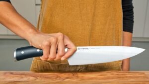 How to Hold a Chef Knife