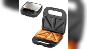 How to Store a Sandwich Maker Safely
