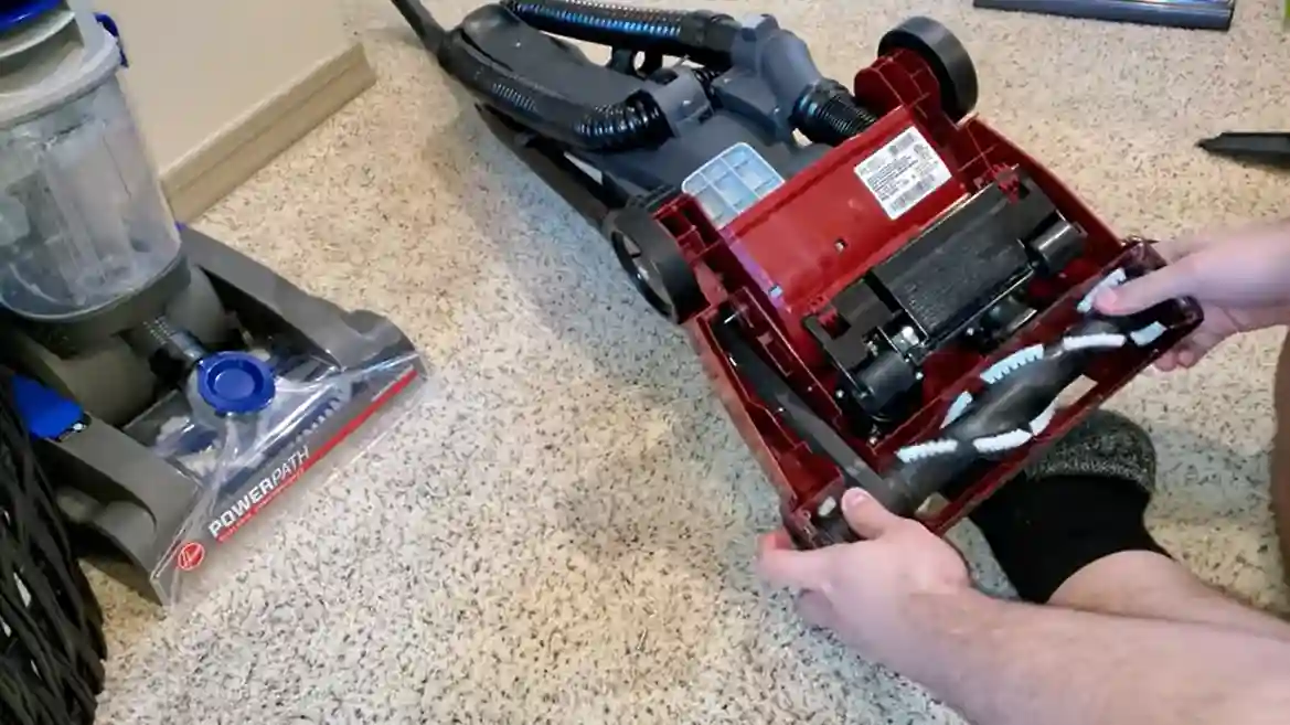 How to Replace a Vacuum Cleaner Belt