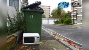 Can You Throw a Microwave in the Trash