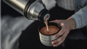 Is It Safe to Put Milk in a Thermos