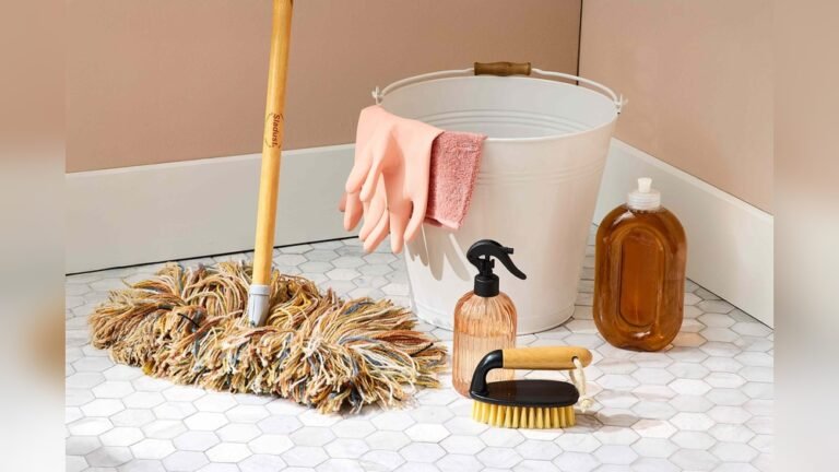 Should You Mop With Hot Or Cold Water
