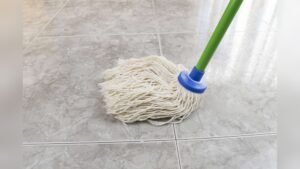 When Should You Replace a Mop Head