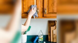 How to Clean Wood Kitchen Cabinets