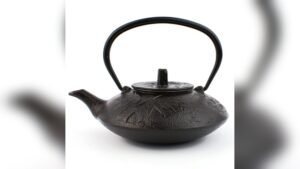 How to Refurbus Cast Iron Tea Kettle​
