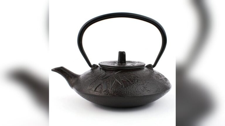 How to Refurbus Cast Iron Tea Kettle​