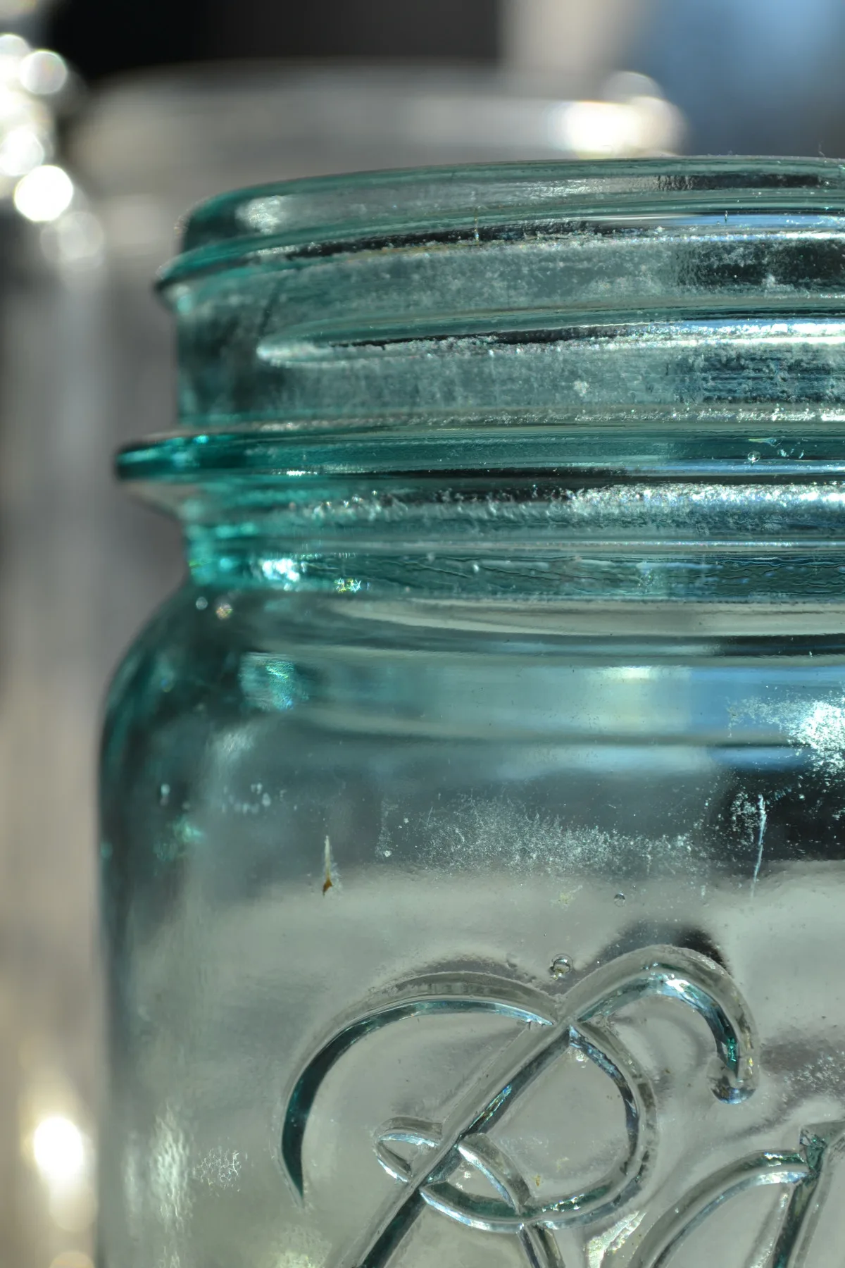 cracked glass jar